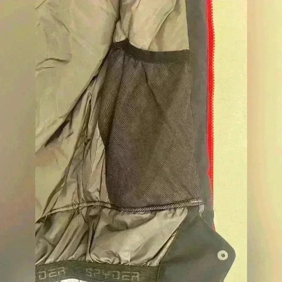 Spyder Red/White/Black Geometric Pattern Ski Coat Kids Size 14 - Picture 8 of 16